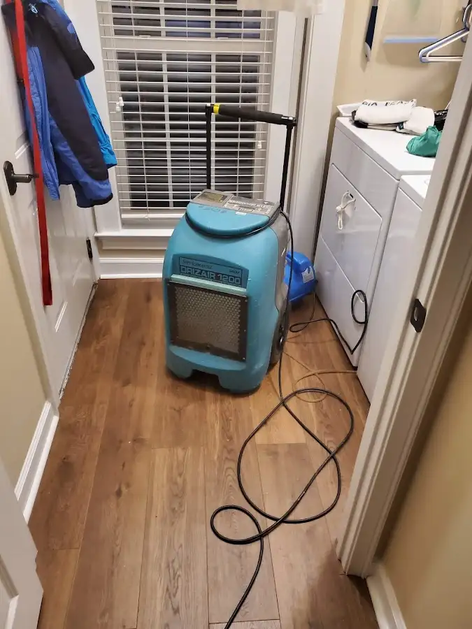 Commercial dehumidifier deployed for Crawl Space Restoration in St. Thomas
